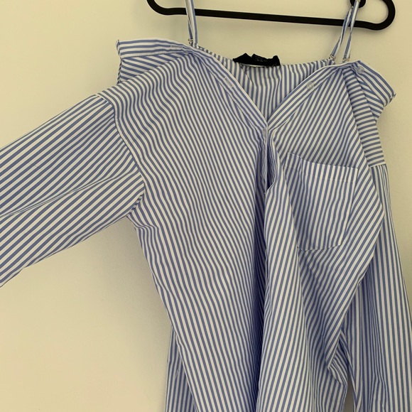 Off shoulder striped button down - Picture 4 of 5